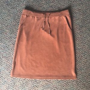Main Street Exchange “Lauren” knee length skirt large